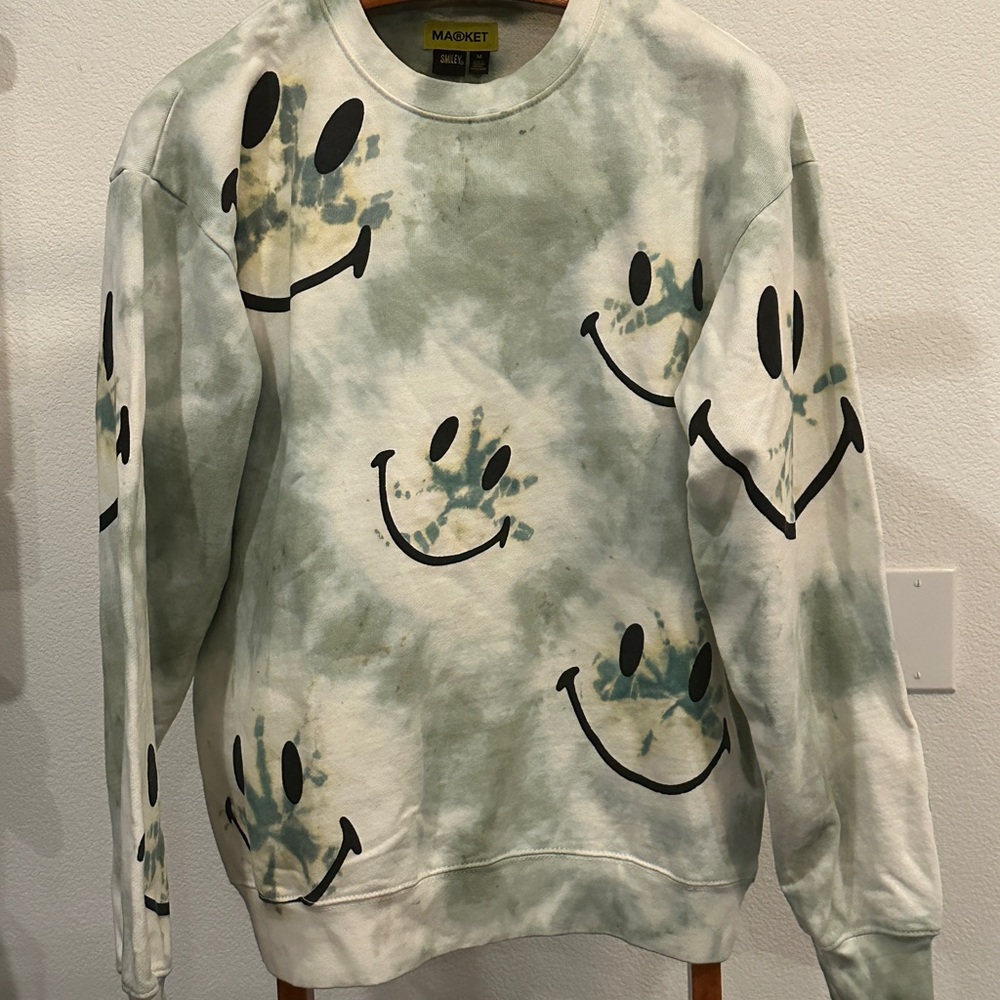 Market X Smiley sweatshirt‎